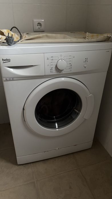 Maquina lacar roupa 6 kgs EV 6000 da Beko
