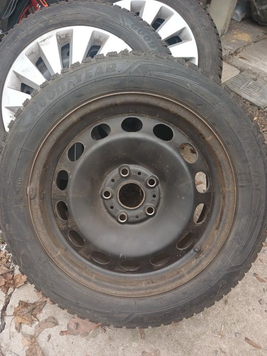 Шини зимові 205*55*R16
