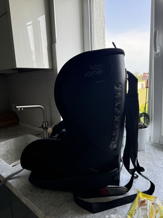 Автокресло britax romer