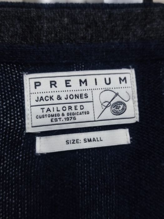 Męski kardigan M marki Premium by Jack & Jones w kolorze ciemnego gran