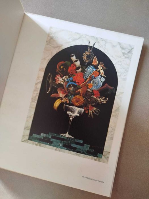 Catálogo muito antigo da exposição de pintura de Marina Obo