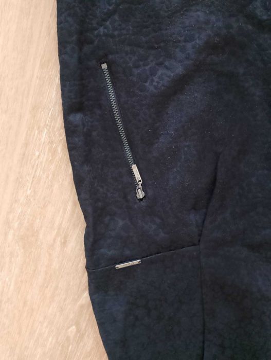 Sukienka czarna bez rękawów na podszewce, rozmiar 44 eLTON