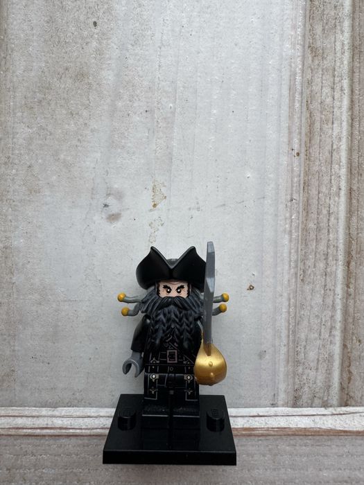 Lego Kapitan Barbossa Piraci z Karaibow unikat figurka+ miecz/kordylas
