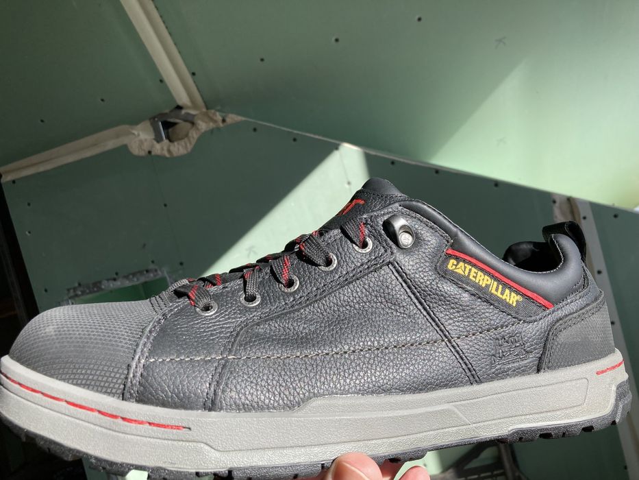 Кожаные кроссовки CAT спецназначения