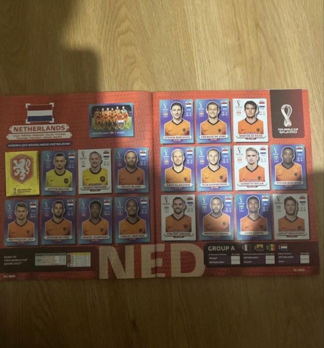 Album mundial 2022 completo mas com alterações postas