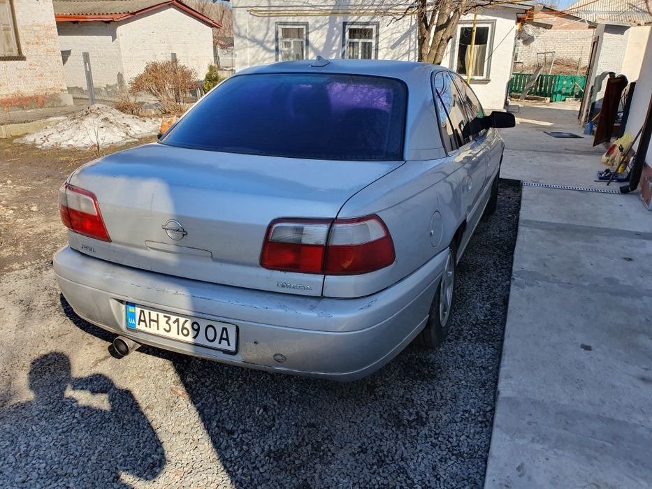 Продам omega b на ходу.