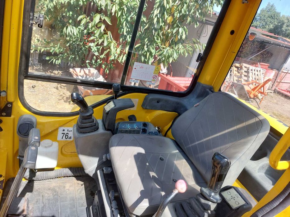 Mini giratoria komatsu pc20r