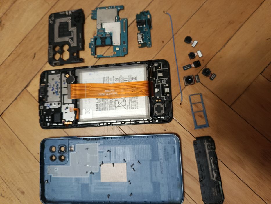 Samsung M12 4/64 запчастини