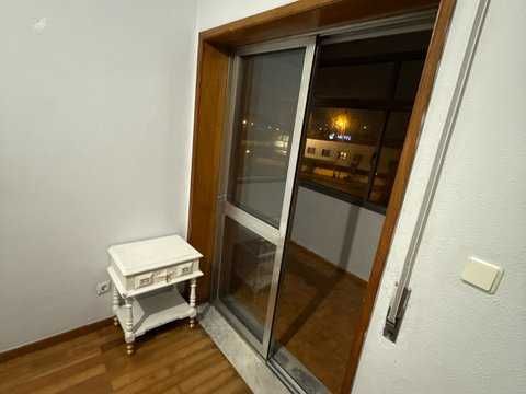 Quarto para arrendar