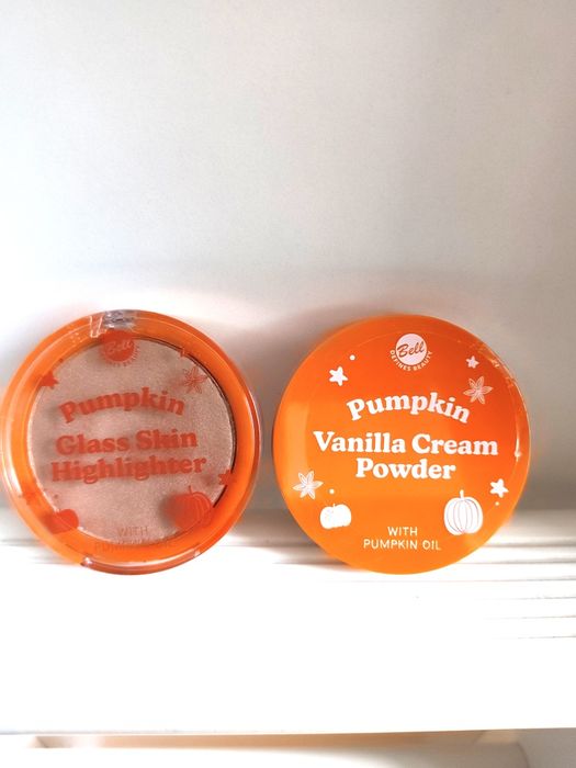 Zestaw puder i rozświetlacz Bell Pumpkin
