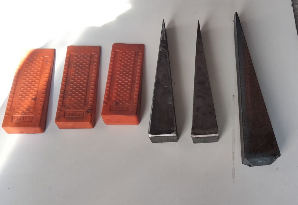 Kliny do drewna stalowe i plastikowe cedrus