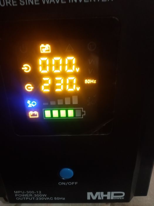 Продам бесперебойник чистый синус для котла и освещения .