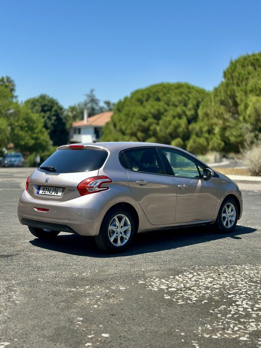 Peugeut 208 1.2 Gasolina