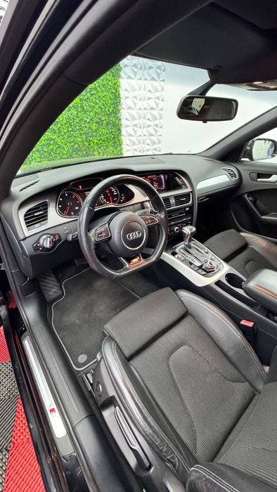 Audi A4 Avant 2.0 TDI multitronic S-line