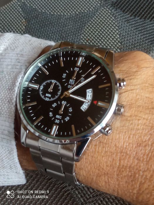 Часы мужские деловые с браслетом