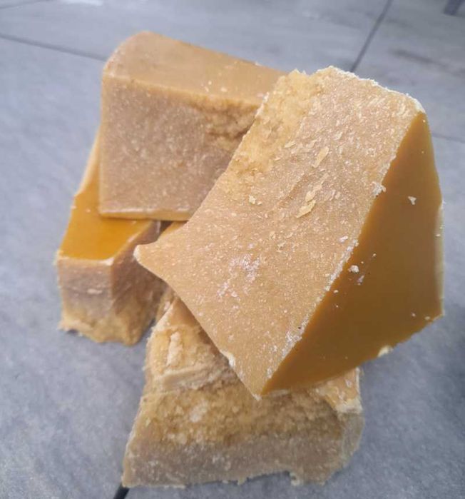 Wosk naturalny pszczeli 100% oczyszczony 500gr po babci