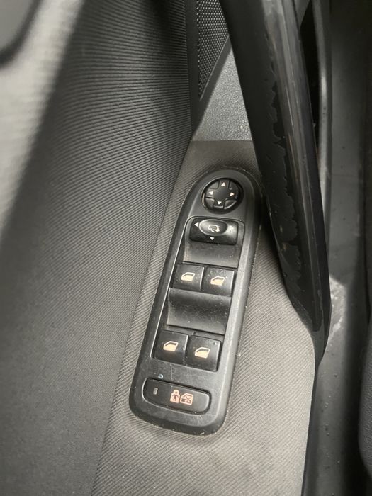 Peugeot 508 2012 на автоматі