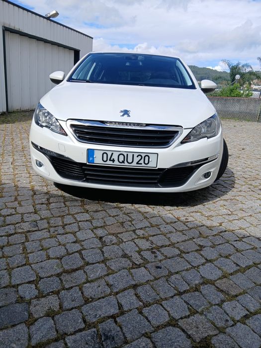 Peugeot 308 poucos km