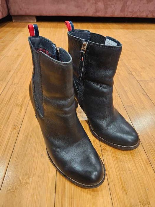 Czarne botki Tommy Hilfiger, rozmiar 38