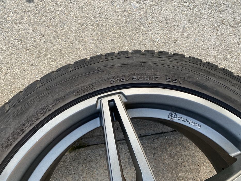 Jantes 17’ Mercedes com 4 pneus