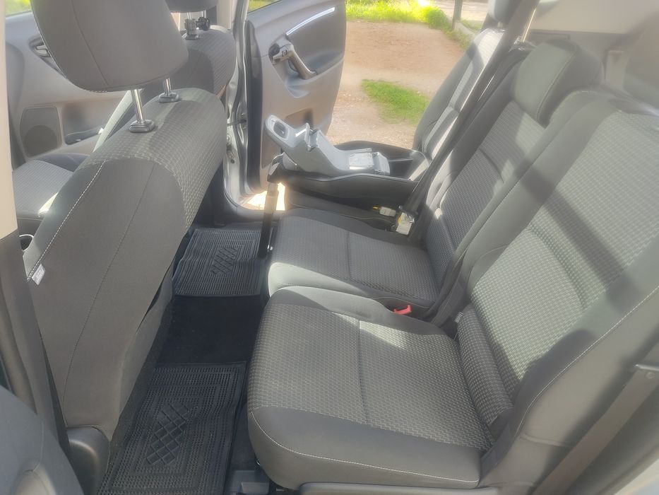 Toyota Verso 1.6 diesel 7 lugares