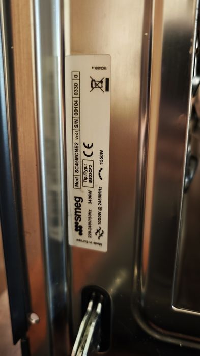 MICROONDAS SMEG Modelo- sc45mcne2