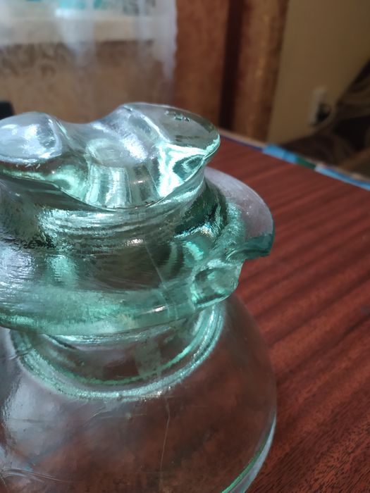 Продаю изоляторы ШС - 10 - Г