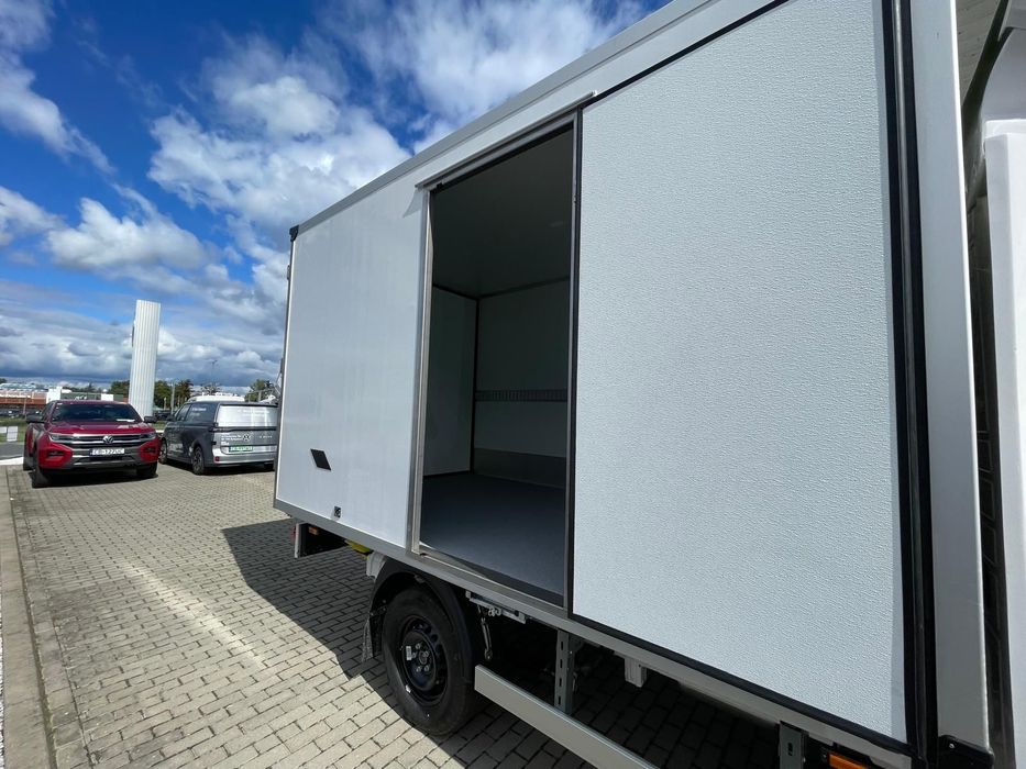 Volkswagen Crafter  Volkswagen Crafter IZOTERMA 2026!