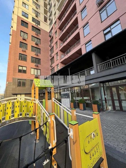 Продаж 3к квартири, ЖК «Henesi House» вул. Нагірна, 16/18, Татарка