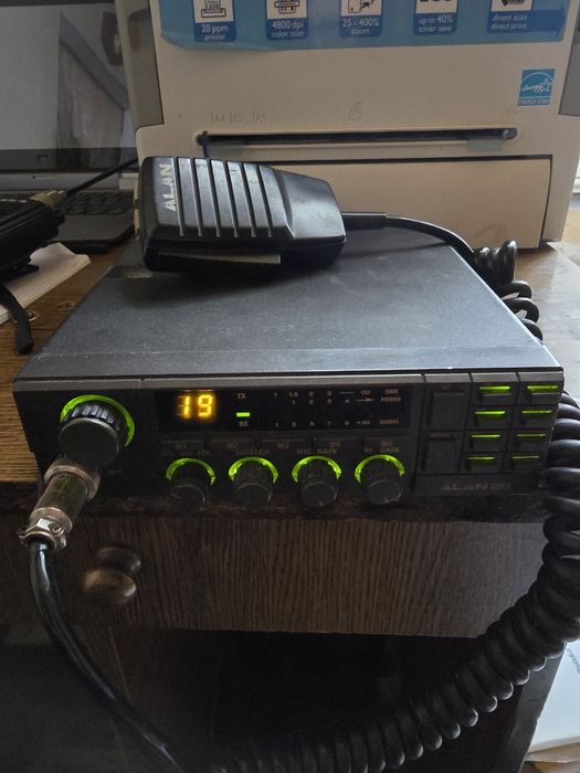 Alan 28 radiostacja cb