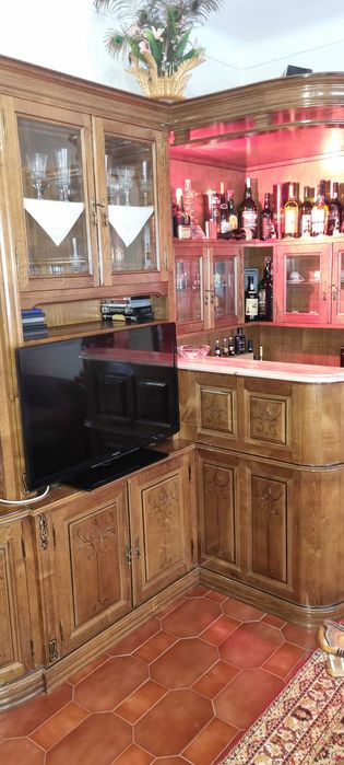 Vende-se bar de sala em cerejeira (excelente estado)