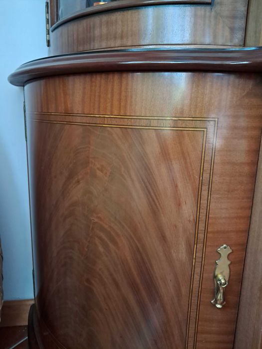 Sala de Jantar completa ou em separado. Negociável