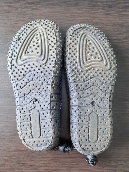 But Buty do wody na plażę na basen Seac rozmiar 33 wkładka 20-21 cm