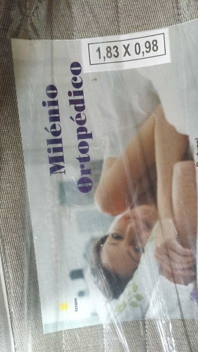 Colchão Ortopédico como novo, oferta do estrado
