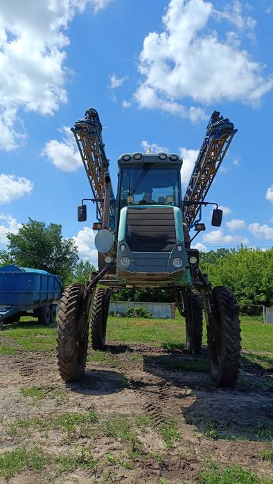 Самохідний обприскувач Berthoud-Raptor 3240