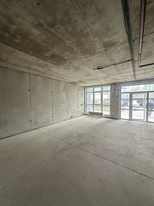 Аренда под магазин, салон, творческую студию, цветочный