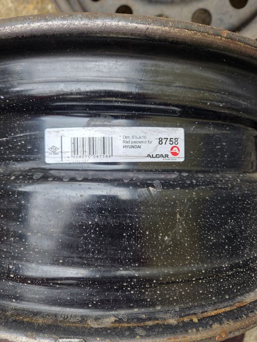 Felgi stalowe rozmiar 16 roztaw śrub 5x114,3 et46