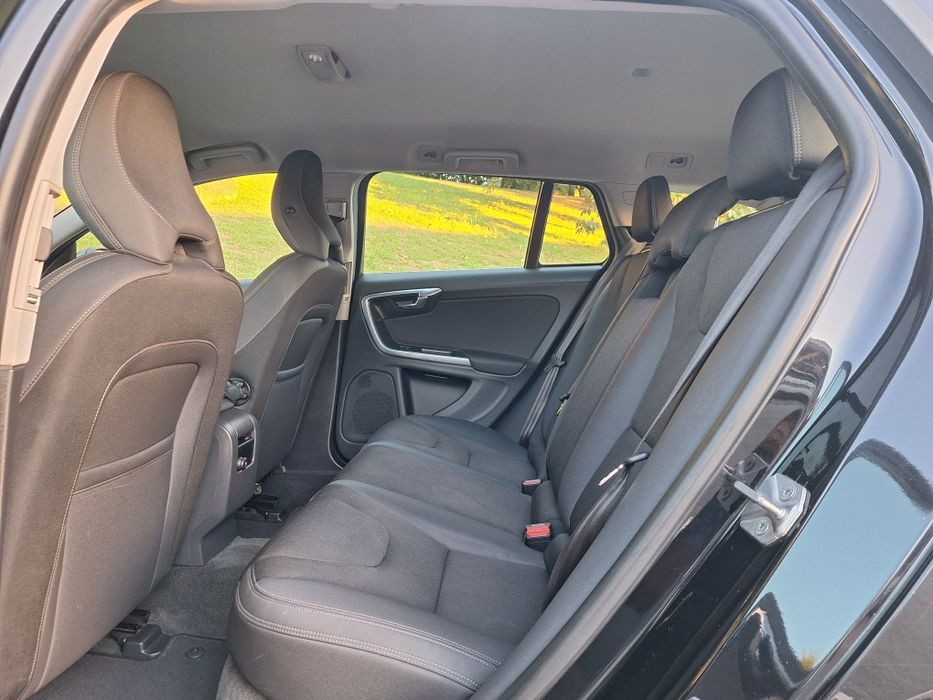 Volvo V60 1.6d D2