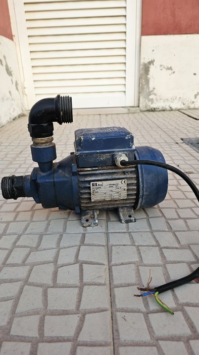 Motor de agua usado