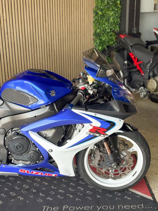 Suzuki GSX-R 750 K6