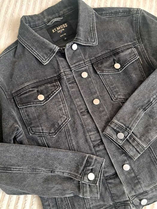 Джинсова куртка жіноча