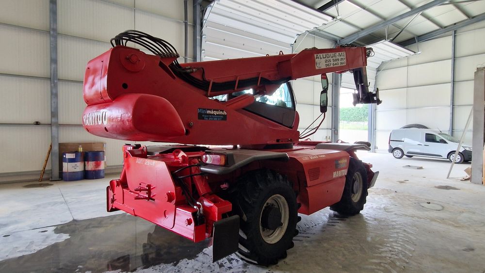 Manitou rotativo 25 metros