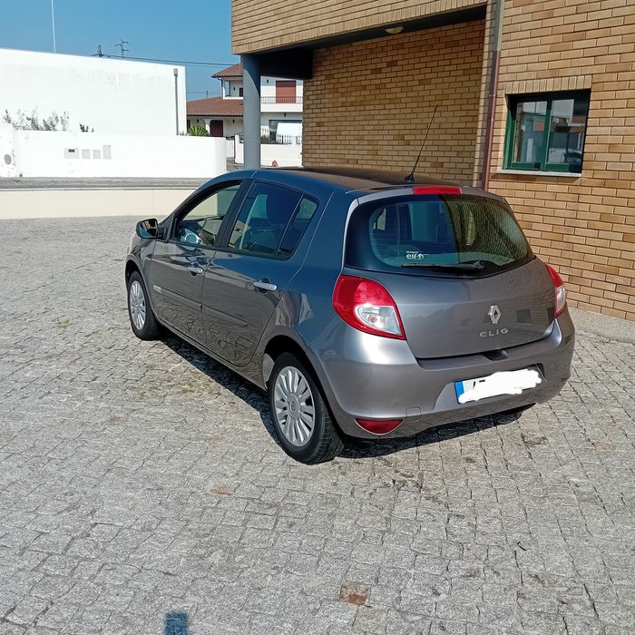Renault clio 1.2 dynamique exclusive nacional