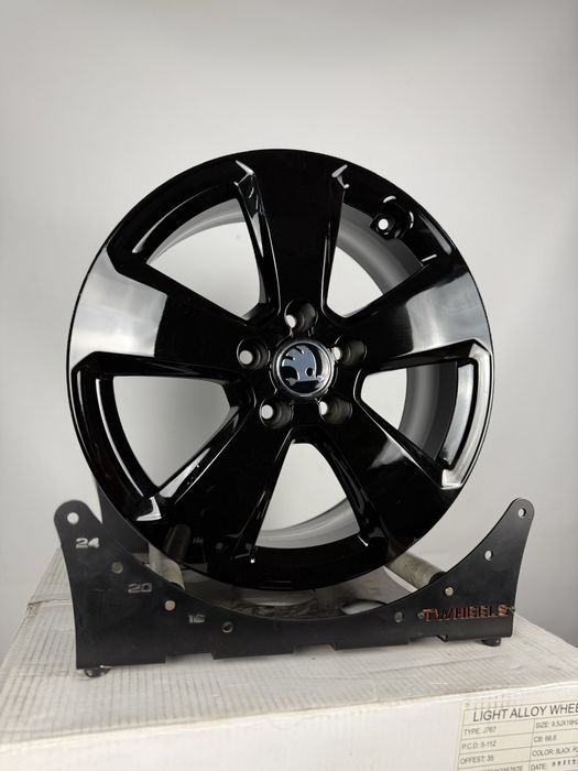 Диски R17 5.112 ET:48 Шкода а5 а7 Гольф Джета