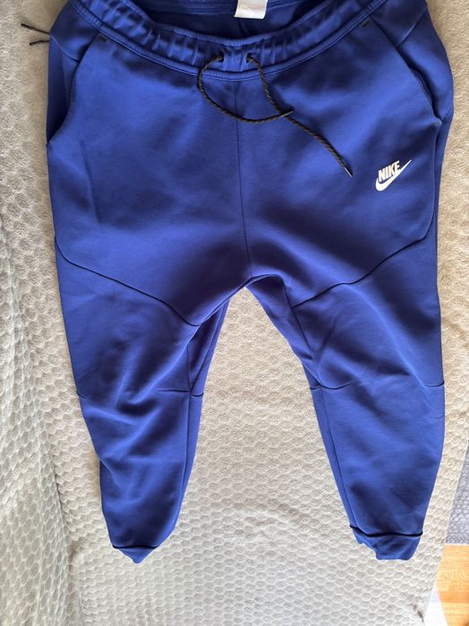 Spodnie nike tech fleece