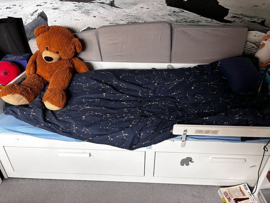 Białe meble firmy Ikea