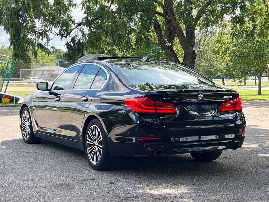 BMW 530i      2017