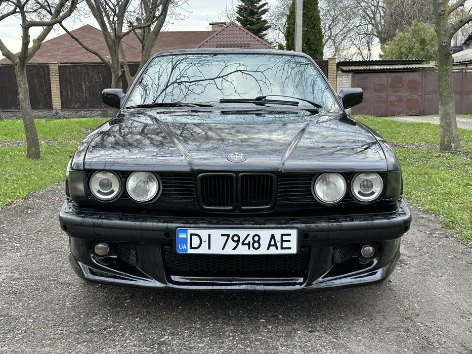 BMW  e32  7 series