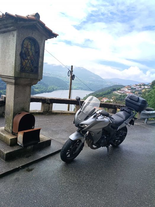 Venda de mota Honda CBF 1000 f