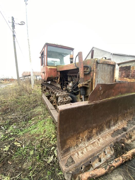 Бульдозер ДТ75.